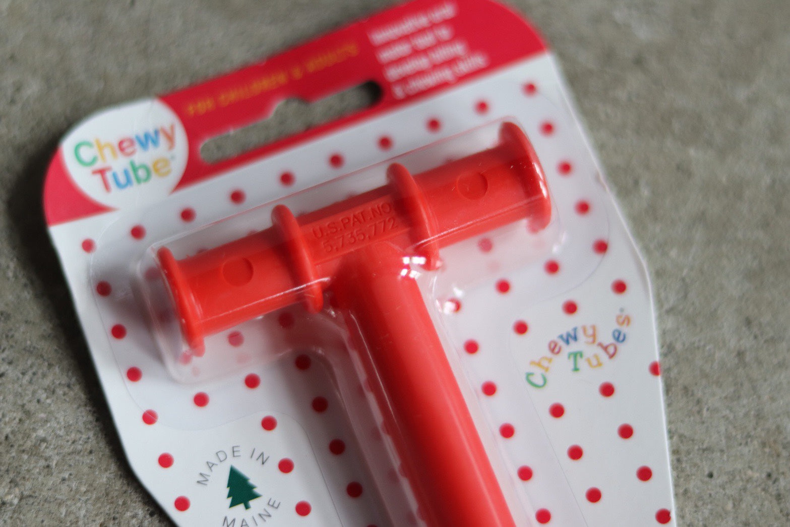 Chewy Tube】4 colors | Borderless Kids